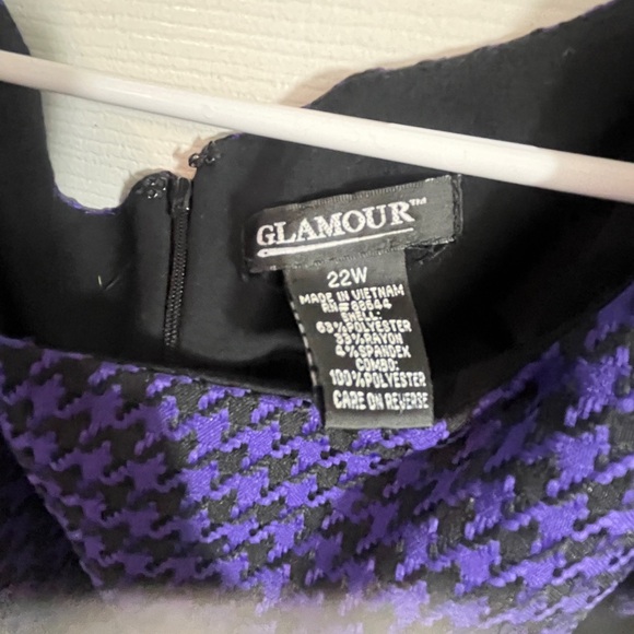 Glamour purple and black houndstooth dress w/ silver studded black belt plus siz - Picture 5 of 5